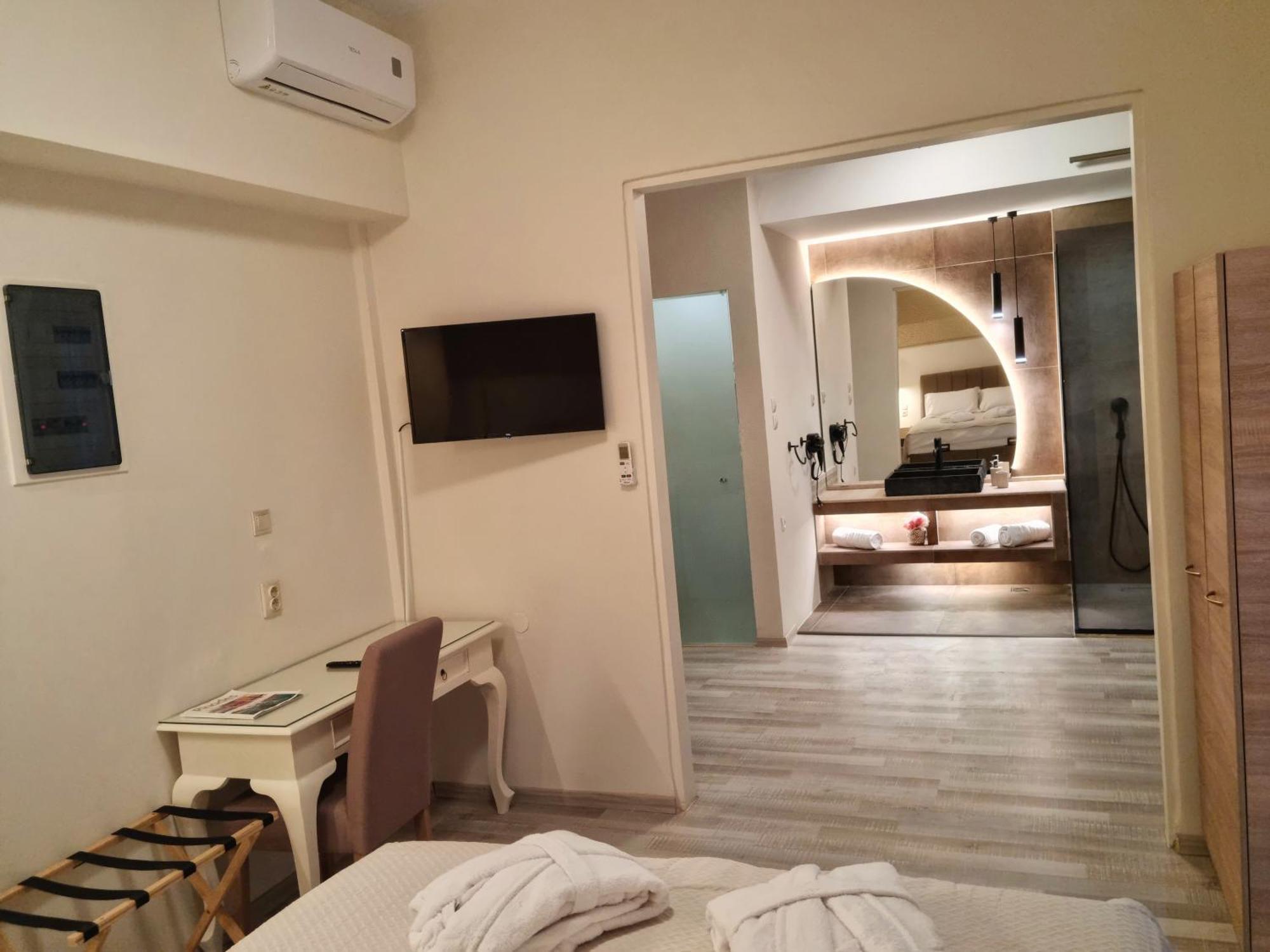 Golden City Center Suites Rhodes City Zimmer foto